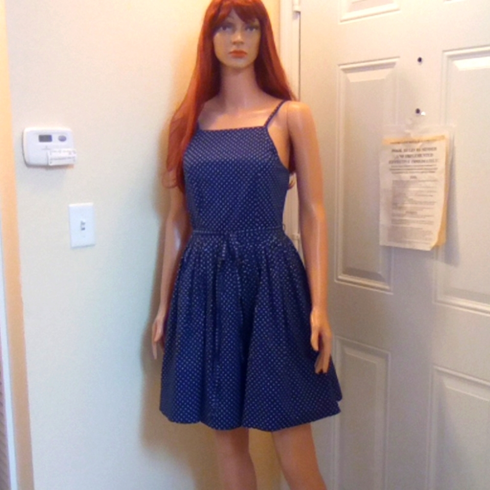 NWOT❤️Stunning Dress size S by Charlotte Russe